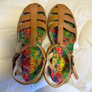 Alegria sandals size 9.
